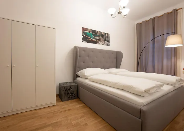 Cozy 1br Near Opera - 24h Self Check-in *