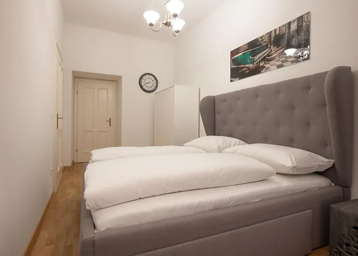 Cozy 1br Near Opera - 24h Self Check-in Viena