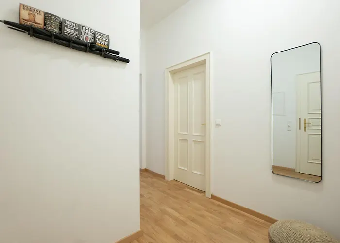 Cozy 1br Near Opera - 24h Self Check-in Apartamento *